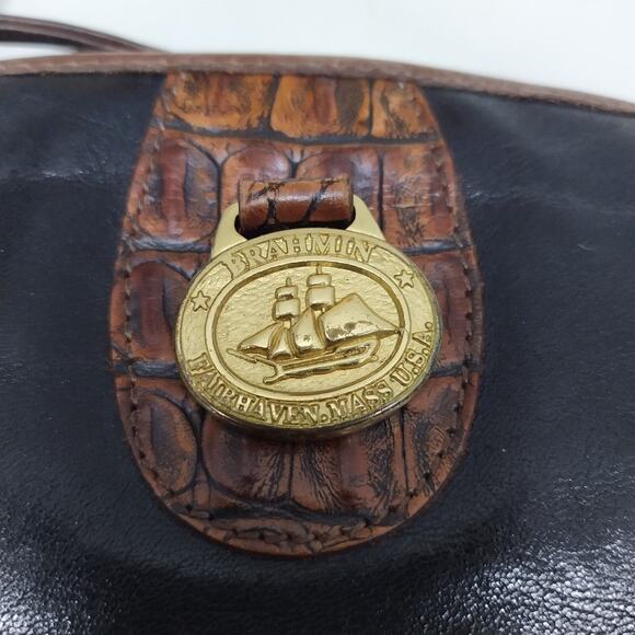 Brahmin Black Leather Crocodile Embossed Detail Zipper Closure Crossbody Bag - Picture 5 of 15